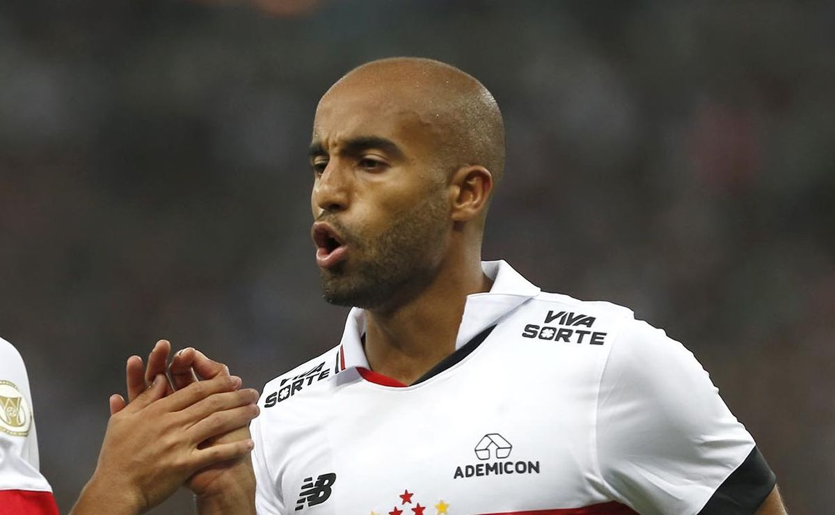 lucas moura desabafa após derrota do são paulo contra o fluminense: “banho de água fria”