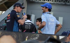 após possível aposentadoria de ricciardo, verstappen rasga elogios ao australiano