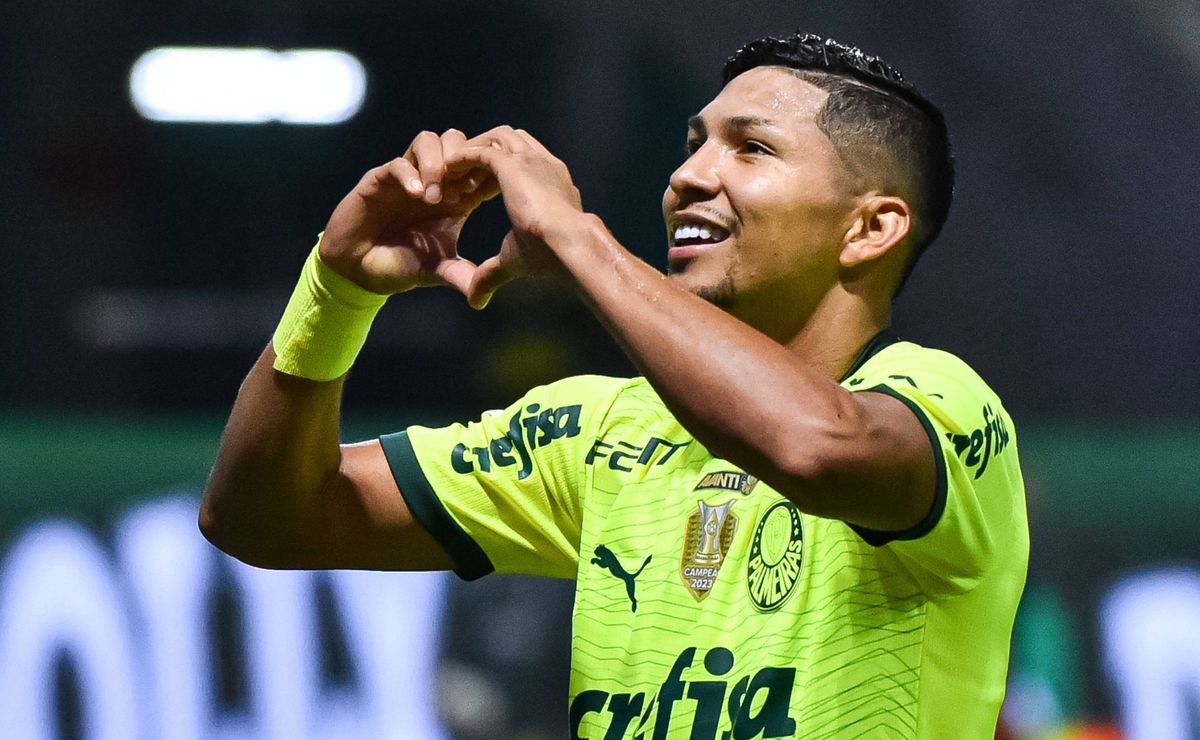 r$75 milhões: rony deixará o palmeiras para fechar com cruzeiro se condição for atendida