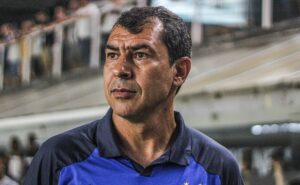 carille elogia luan peres, mas faz alerta sobre zagueiro do santos: “temos que ter cuidado”