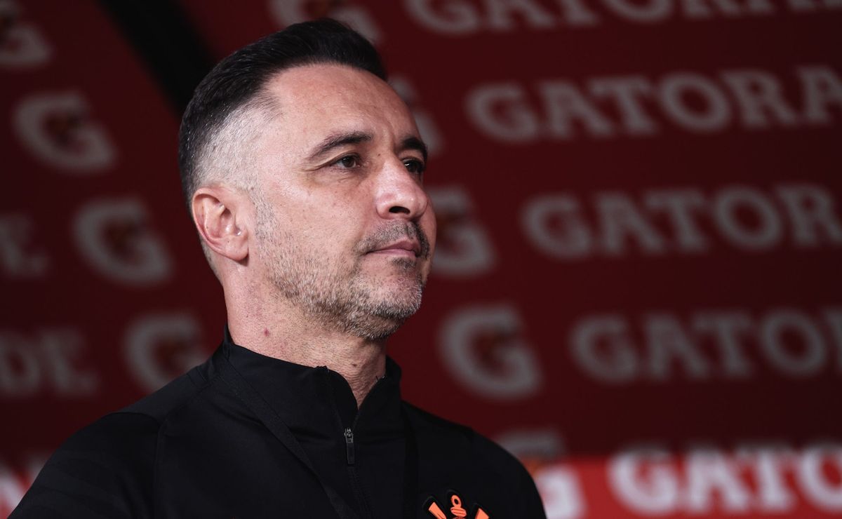 r$ 7,5 milhões: justiça do trabalho encerra ação de vítor pereira com corinthians