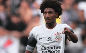escalação do corinthians: em novo esquema, talles magno faz dupla móvel no ataque  