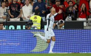 cristiano ronaldo alcança marca histórica em jogo pela seleção portuguesa
