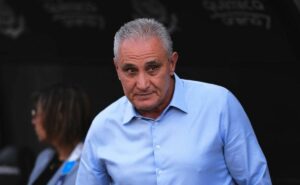 flamengo é derrotado pelo corinthians e torcedores pedem a demissão de tite