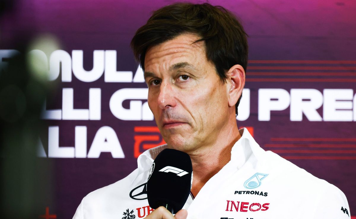 toto wolff vê punição de verstappen como excessiva: “não proibiria”
