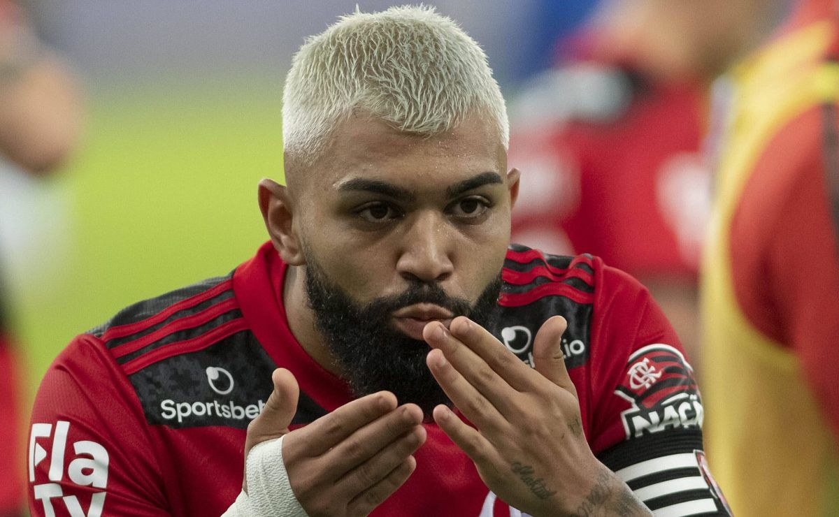 r$ 65 milhões até 2027: gabigol deve dar adeus ao flamengo para jogar em saf de rival