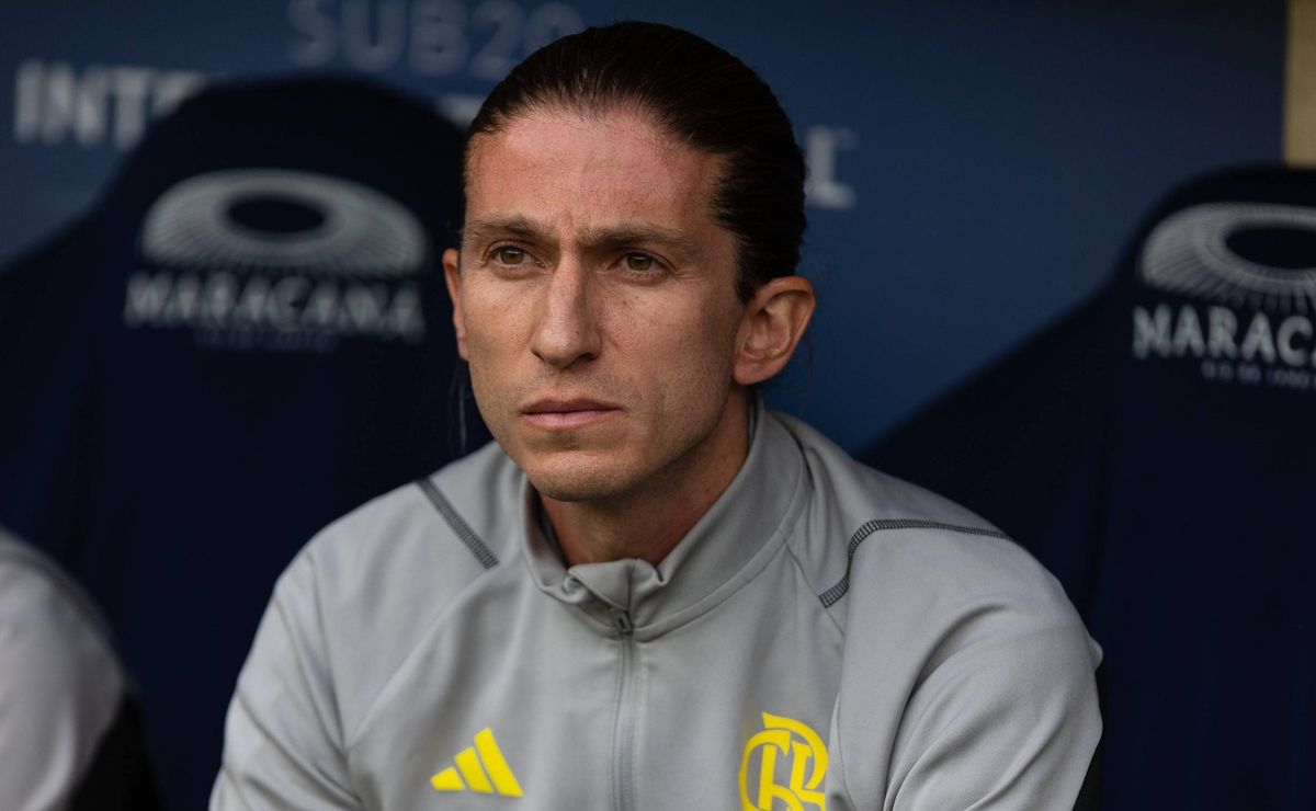 filipe luís vai assumir o flamengo em caso de demissão de tite? veja o plano de rodolfo landim