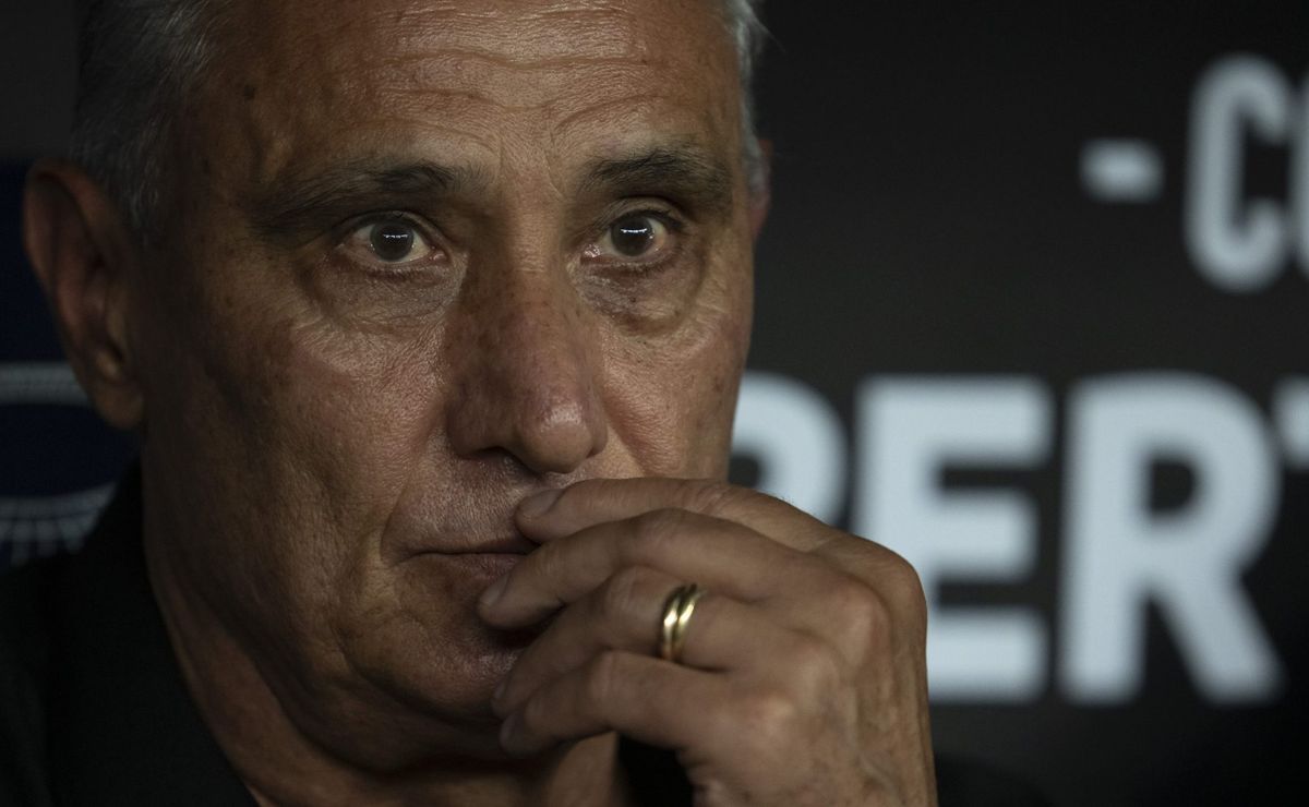 com desfalques, flamengo repete contra o grêmio o que fez apenas no cariocão