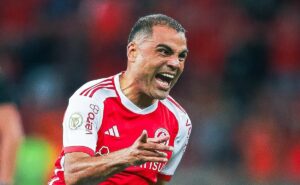 gabriel mercado deve renovar contrato com o inter até 2025
