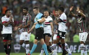são paulo aciona tribunal e pede anulação de jogo contra o fluminense