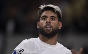 internacional vai à fifa e cobra zenit por dívida envolvendo yuri alberto; atacante está no corinthians