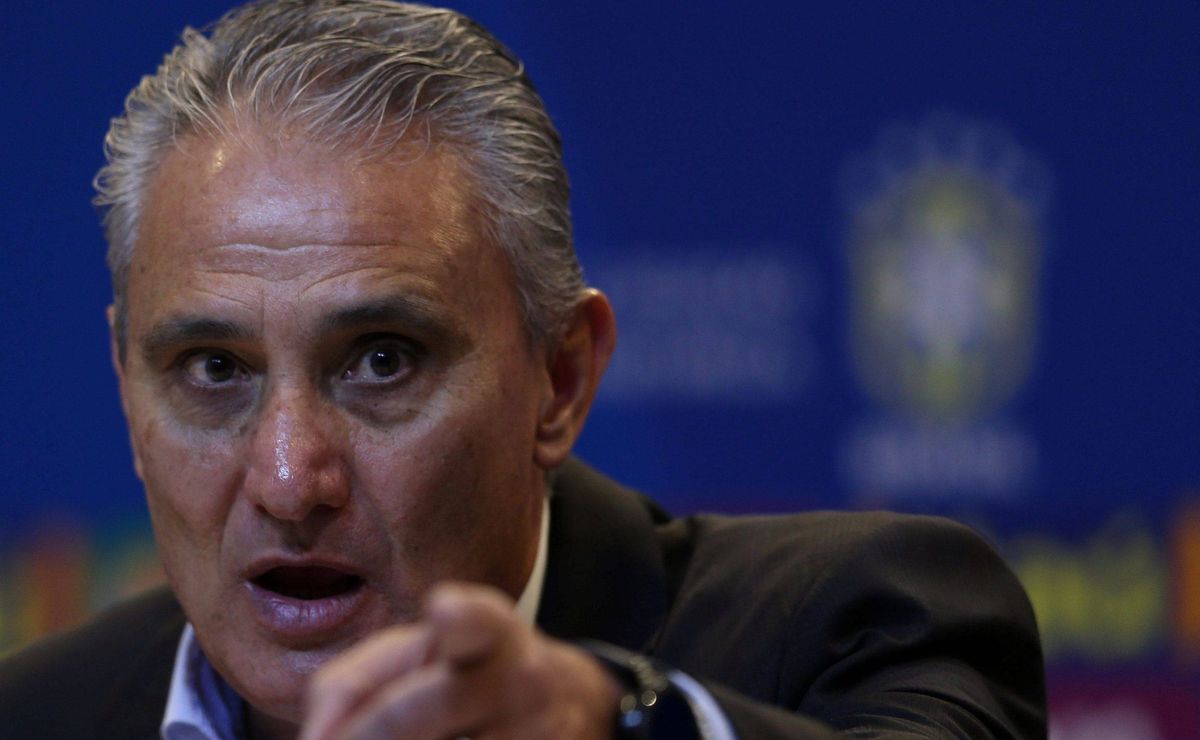 r$ 1,8 milhão/mês: tite pode dar adeus ao flamengo para jogar em rival em 2025