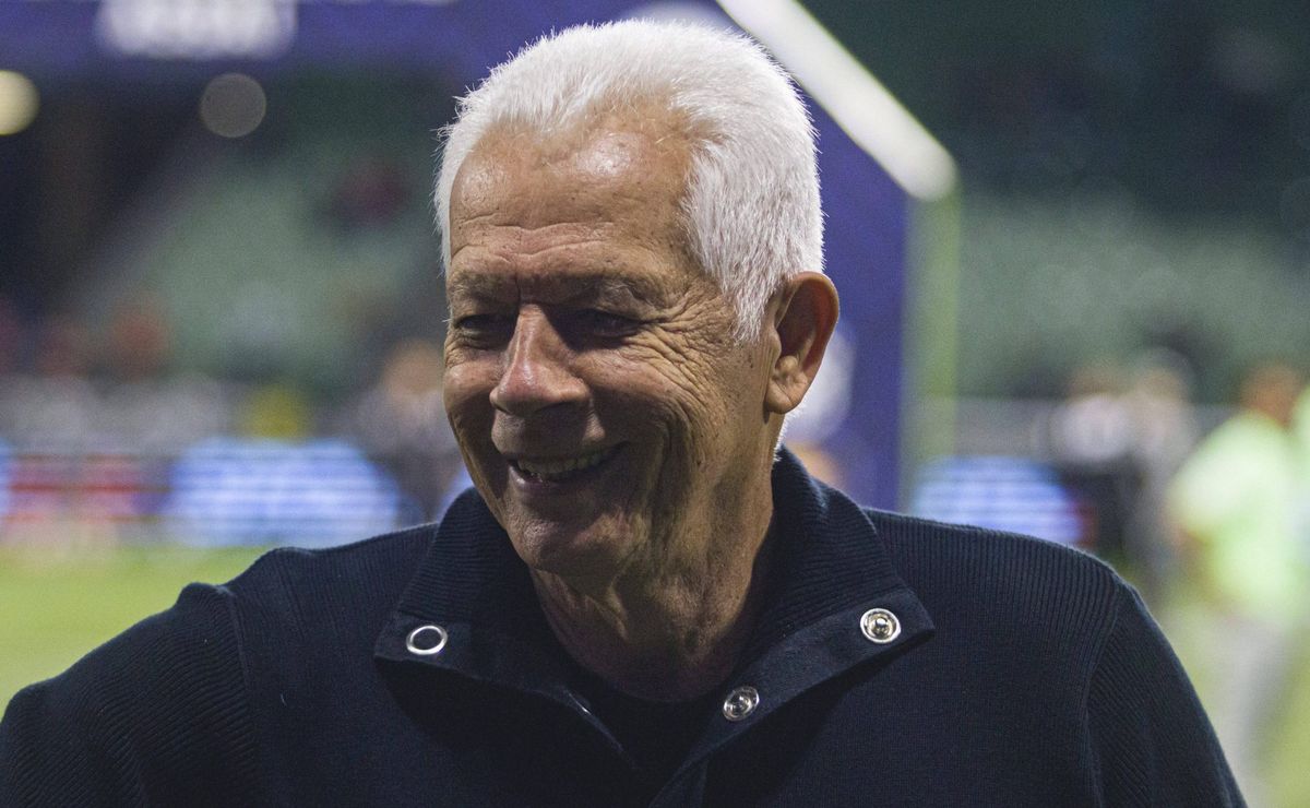 emerson leão de volta ao santos em 2025 ainda é uma chance que marcelo teixeira está disposto a colocar em prática