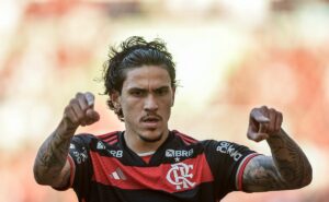 pedro será titular em corinthians x flamengo e tite prepara surpresa na escalação 