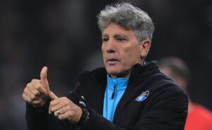 renato portaluppi aprova e grêmio prepara contato ao cruzeiro pela contratação de marlon