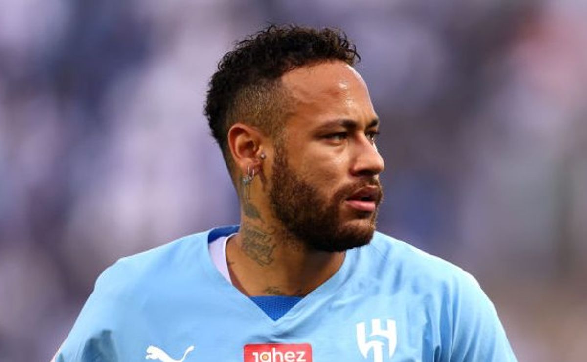 neymar volta aos treinos no al hilal e anima torcedores para retorno na seleção brasileira