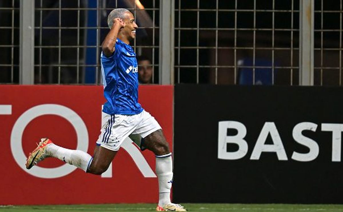 cruzeiro avança na sul americana e matheus pereira destaca a nova era com diniz