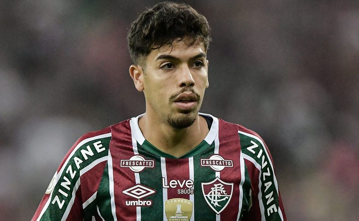nonato terá que passar por cirurgia após fraturar o nariz em fluminense x botafogo