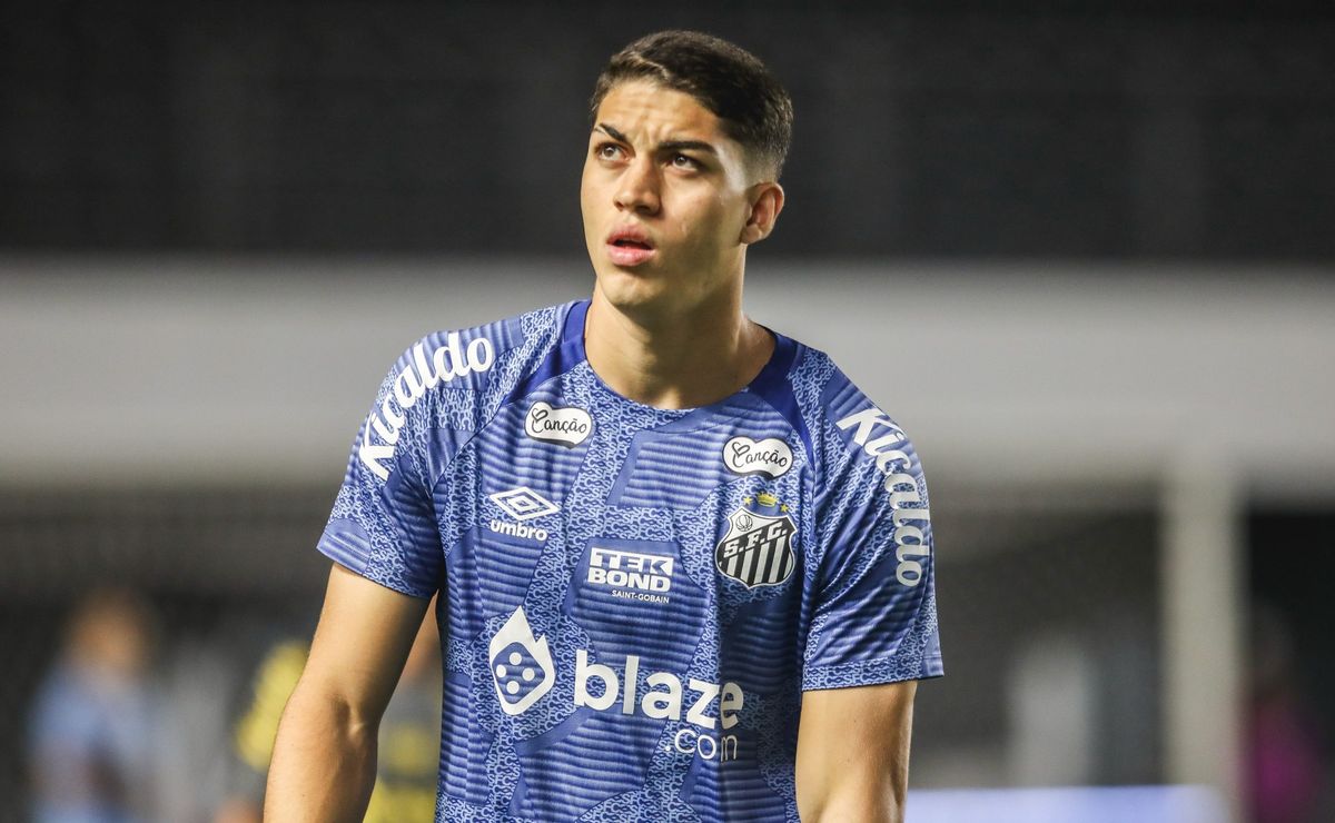 porto por volta a carga para tirar jair do santos e acena com maior proposta  