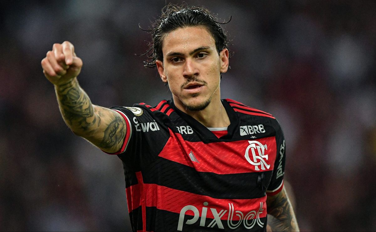 r$ 46 milhões: flamengo compra briga com a fifa por lesão de pedro 