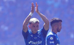 Álvaro barreal e japa são substituídos do jogo do cruzeiro com dores e situação preocupa