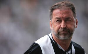 augusto melo revela planos para ampliar estádio do corinthians: “em breve”