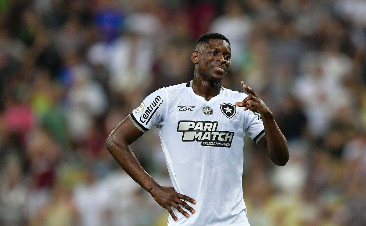 luiz henrique e +2 titulares do botafogo estão em pré lista de dorival júnior na seleção brasileira 