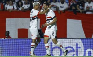 narrador diz que são paulo não tem mais chances no brasileirão: “não acredito”