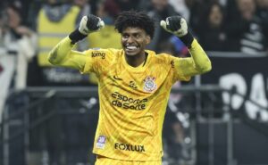 bomba! hugo souza revela acordo para permanência no corinthians