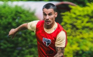 ferreirinha tem situação decidida por zubeldía para decisão de são paulo x botafogo
