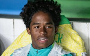 endrick gera revolta da torcida com dorival júnior na seleção brasileira: “ignorando ele”