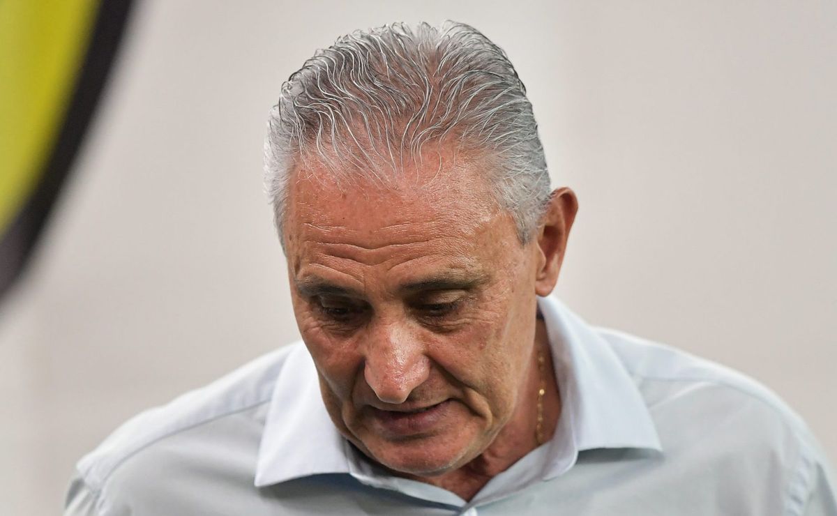tite é extremamente criticado após vitória contra o athlético pr e revolta torcedores: “sangra os olhos”
