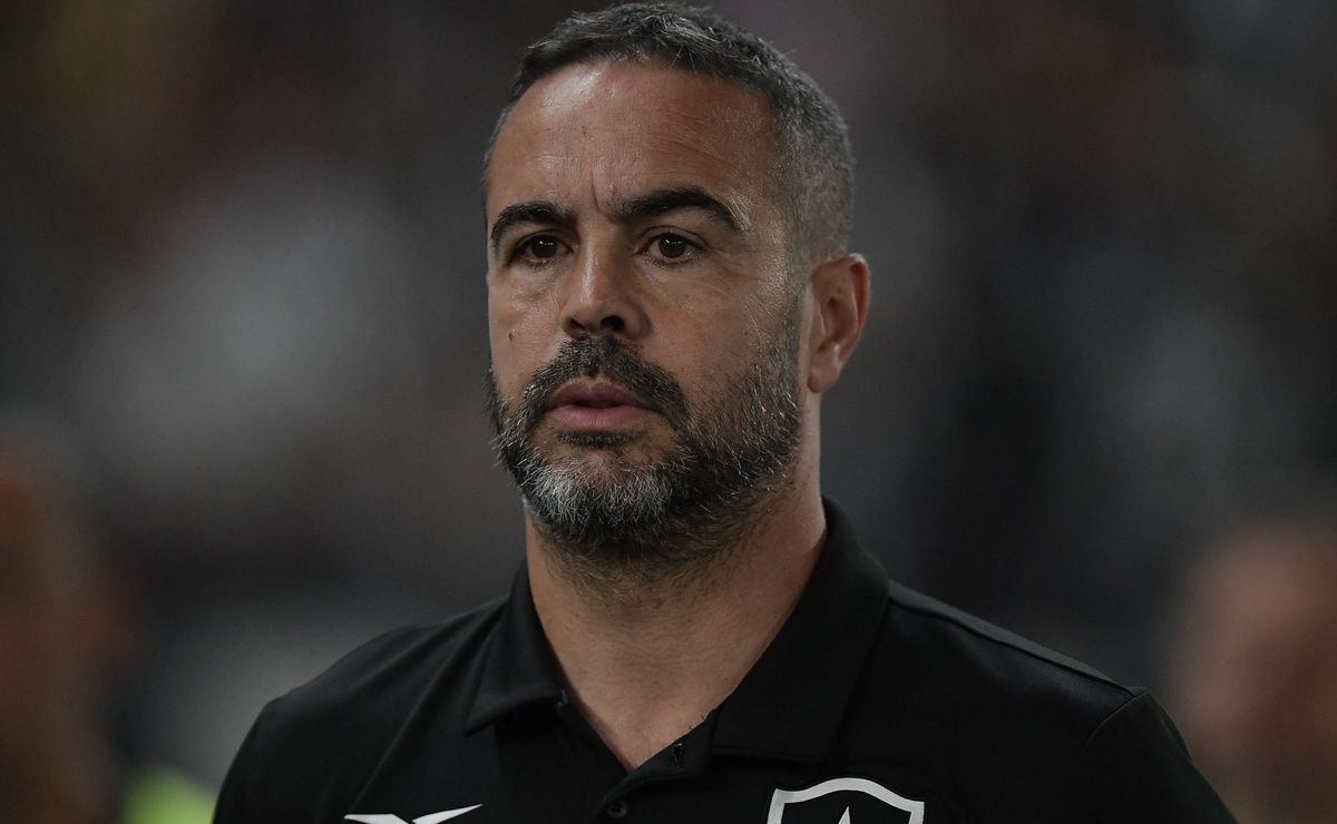 escalação do botafogo: artur jorge ainda não definiu titular para enfrentar o são paulo