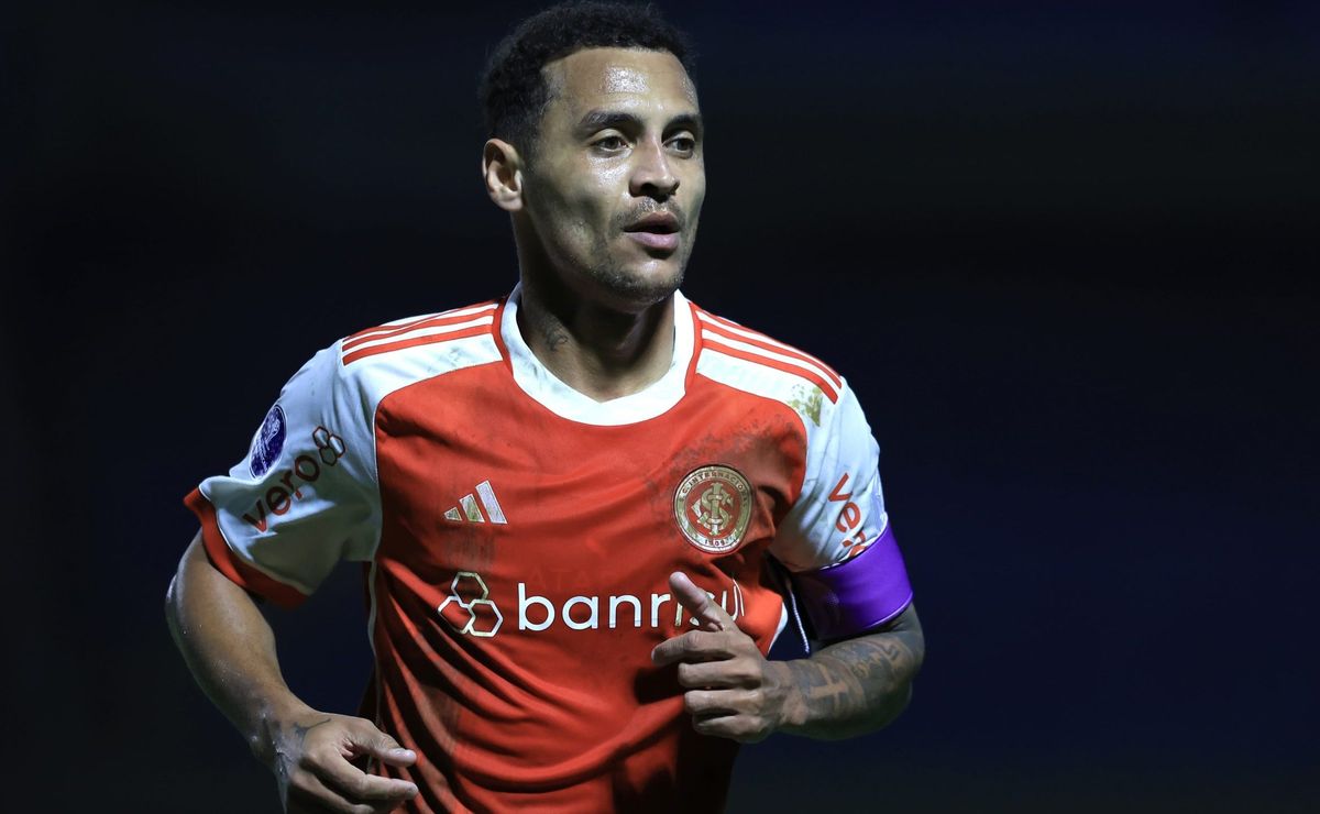 alan patrick no internacional tem cenário debatido por guerrinha sobre titularidade 