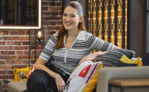 "meu corpo não entende isso"; ana clara revela novos sinais de psoríase e desabafa sobre a doença