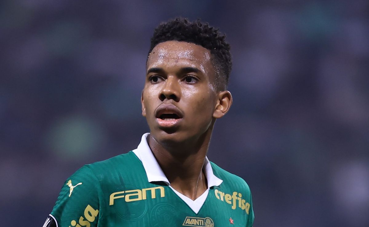 abel ferreira deve mudar substituto de estêvão para palmeiras x atlético mg