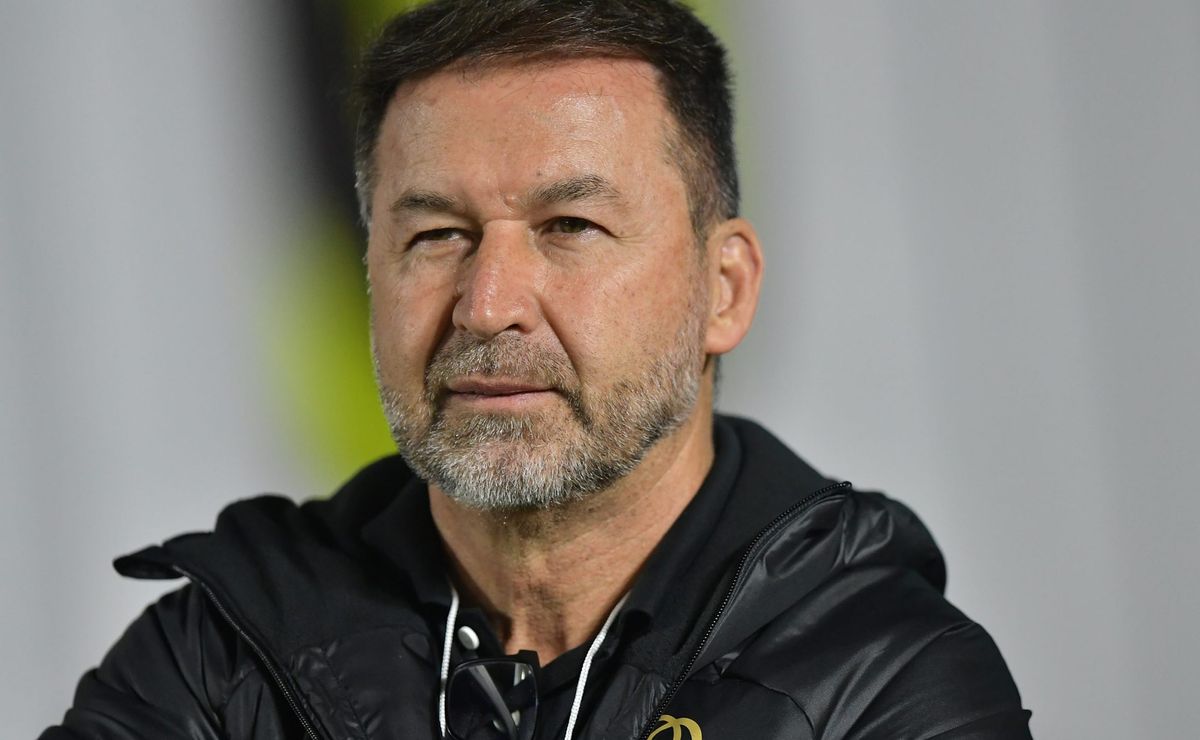 r$ 1,88 bilhão: corinthians, de augusto melo, pode protagonizar maior acordo da história em direitos de tv no brasil