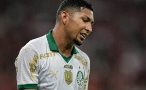 contratação de rony pelo cruzeiro é rejeitada pela torcida: “negócio ruim”