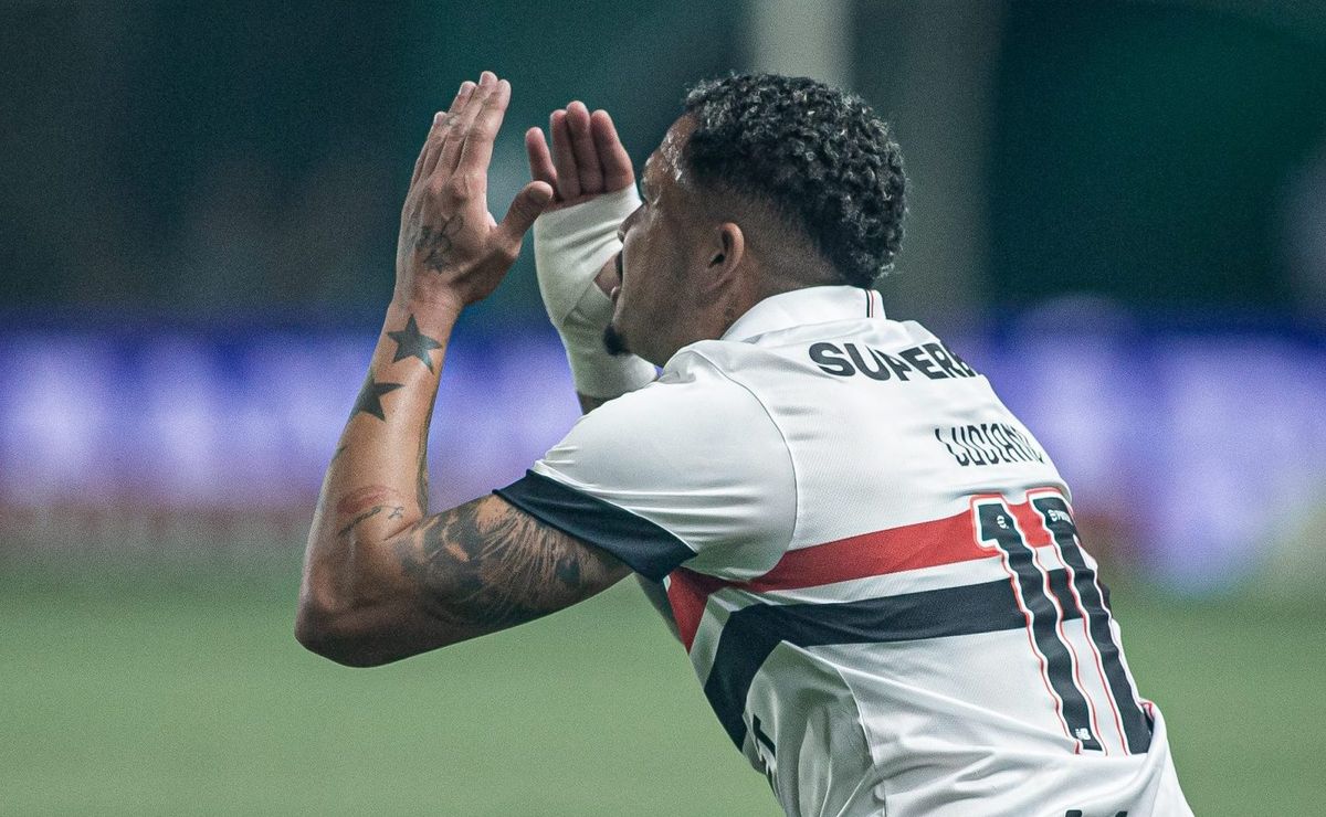 luciano destacou que pediu para bater pênalti que foi desperdiçado por lucas no são paulo 