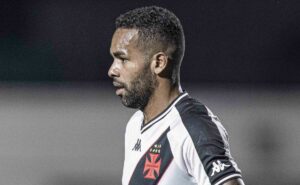 alex teixeira e souza vão para o fim da fila no vasco