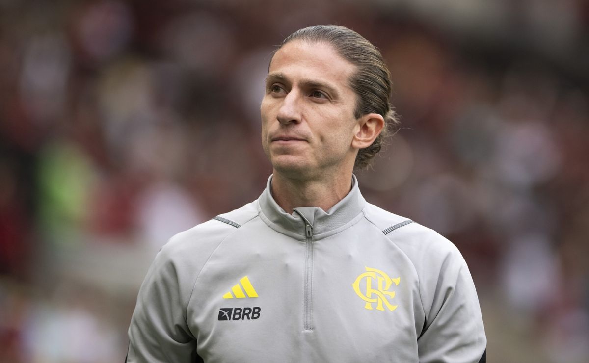 filipe luís é procurado pelo flamengo para substituir tite e diretoria define nova opção
