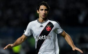 vasco ainda aposta em jp mesmo com sumiço do time titular com rafael paiva
