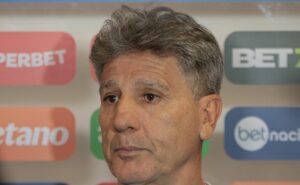 renovação de renato com o grêmio está paralisada, mas brum descarta saída imediata