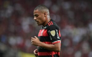 flamengo perde de la cruz para o clássico contra o vasco