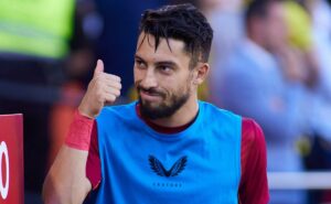 alex telles no grêmio? alberto guerra confirma que lateral esquerdo não está nos planos