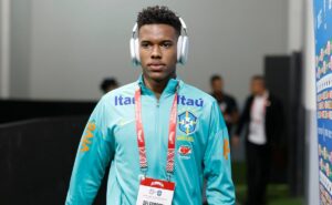 estêvão revela bastidores de trote na seleção brasileira e brinca com situação: "foi mais difícil"