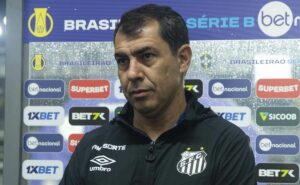 fábio carille busca que arce e njie entreguem mais intensidade em campo