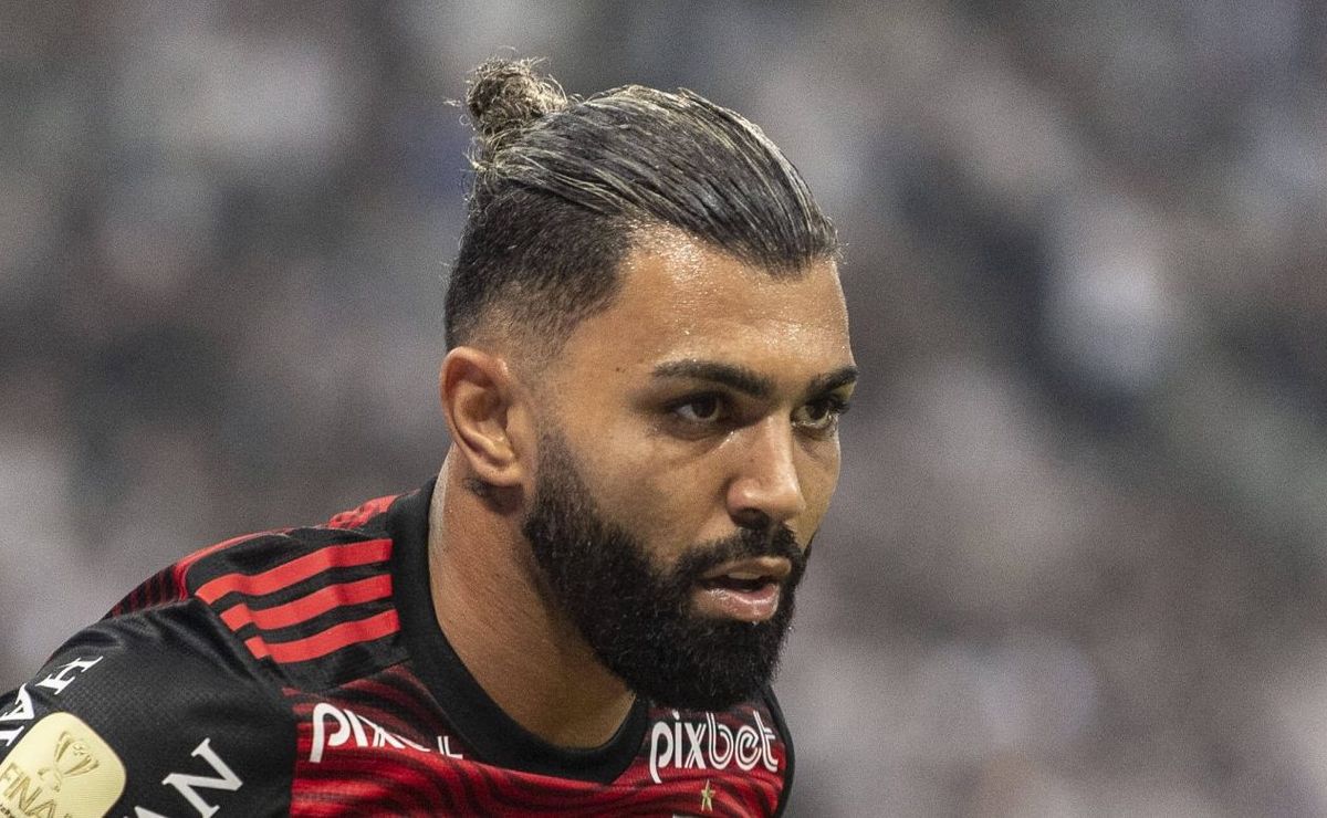 após lesão de luiz araújo, gabigol se torna dúvida para flamengo x peñarol