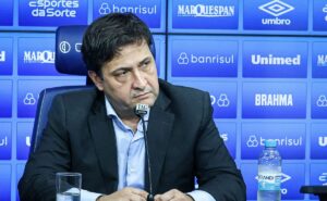 fernando diniz é o favorito de alberto guerra para substituir renato gaúcho no grêmio