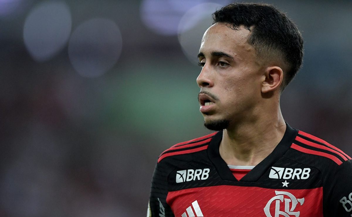 pedro caixinha teve conversa com matheus gonçalves após confronto no maracanã